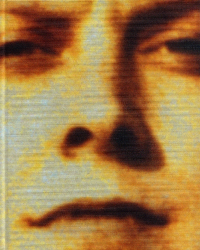 sarah-lucas-au-naturel-new-museum-catalogue-librairie-des-archives-paris